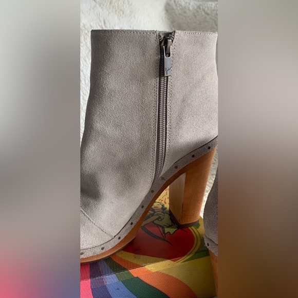 Joie Dewitt | Gray Suede Booties | Clog Heels Boots | Platforms Studded | size 8 - Picture 7 of 14